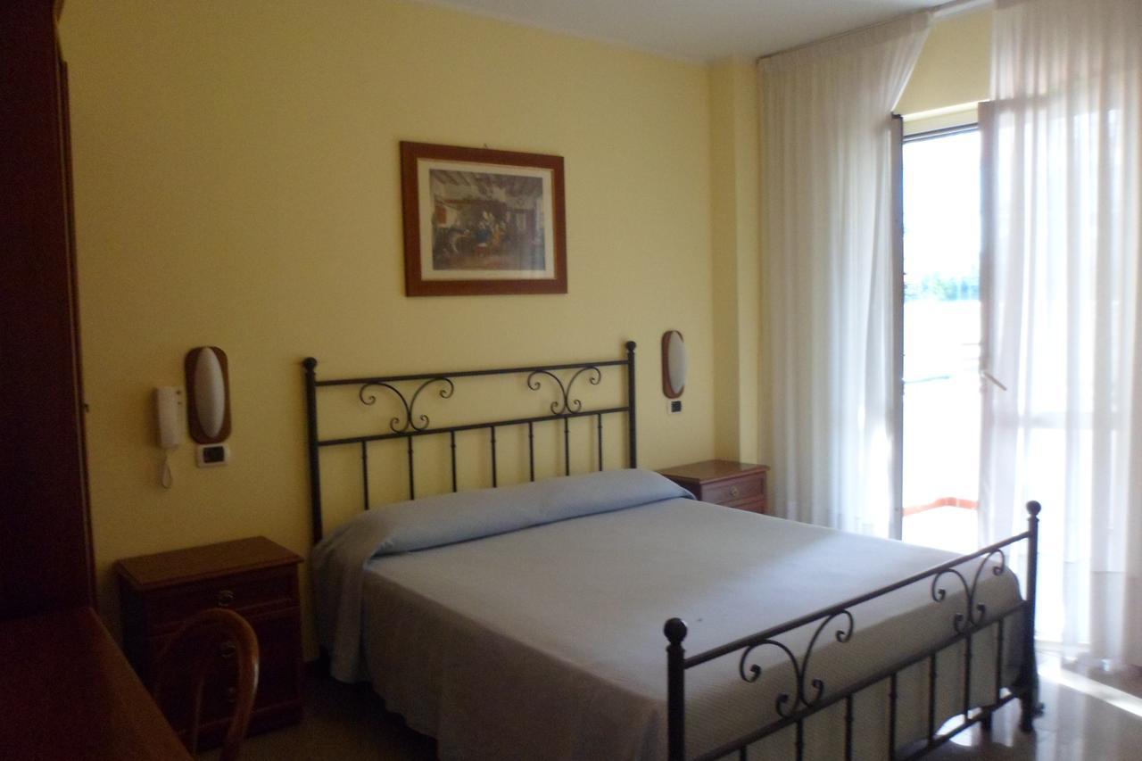 Albergo Miramonte Vibo Valentia Eksteriør bilde